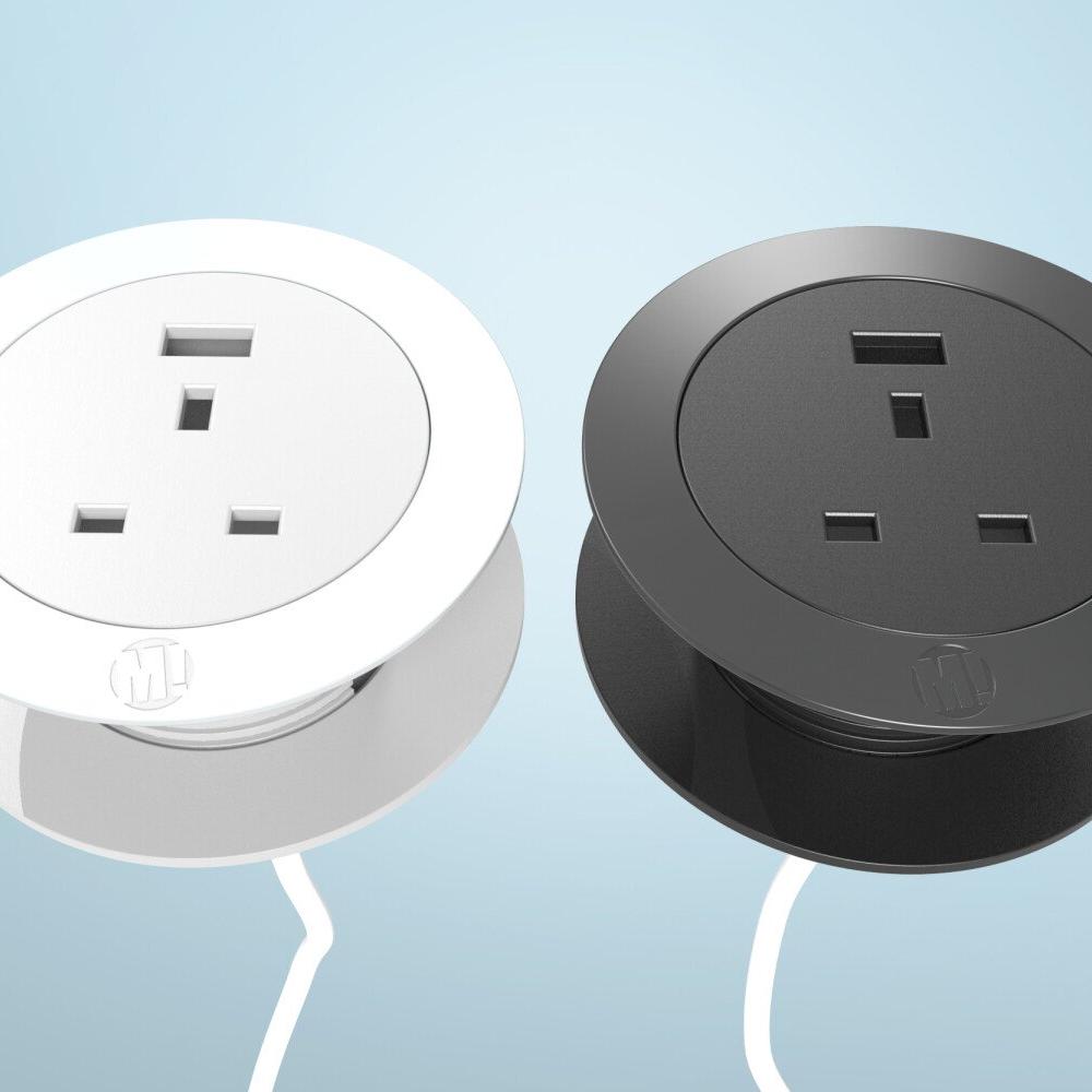 Metalicon S1-1P1C Solo In Desk Module - 1 Mains Power, 1 USB-A