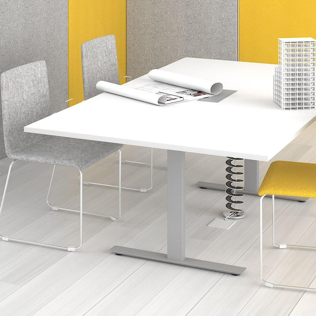 Formetiq B/MTEOC2 T-Easy Meeting Table with Central Cable Port
